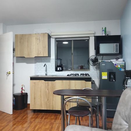 Noras Homestay Laureles Medellin Bagian luar foto