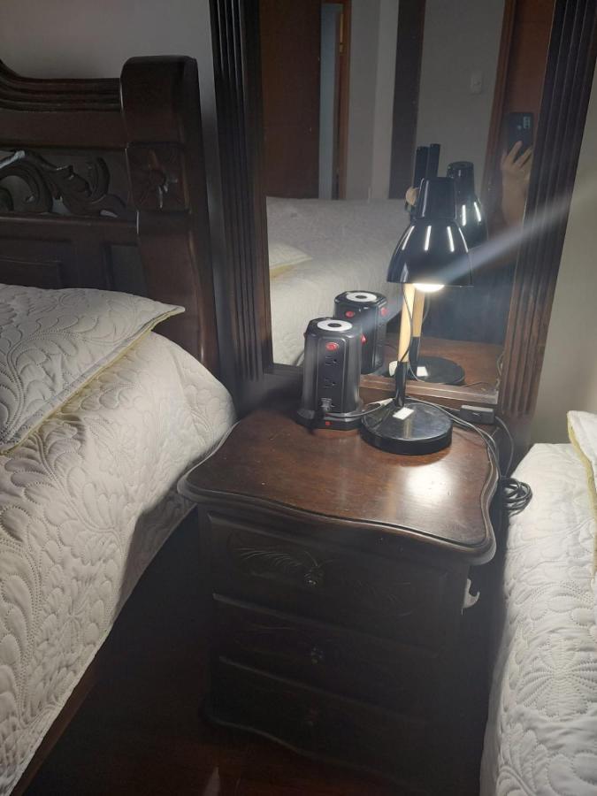 Noras Homestay Laureles Medellin Bagian luar foto